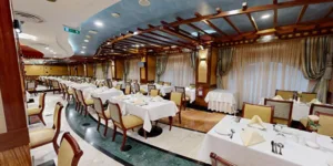 مطاعم فاخرة داخل الفندق